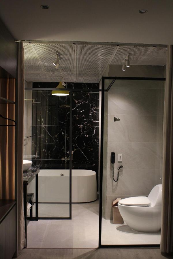 The Queendor Boutique Hotel Thành Pho Ho Chí Minh Esterno foto
